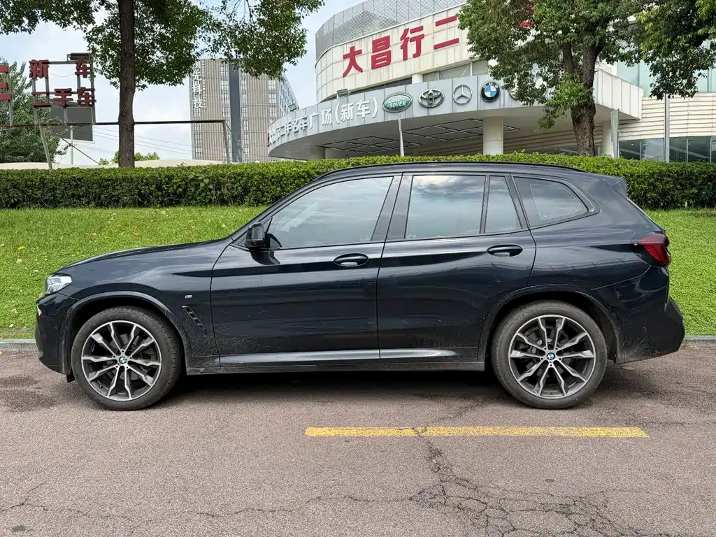 BMW X3 — миниатюра 3