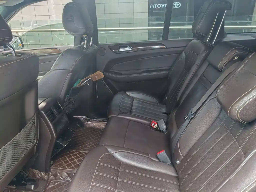 Mercedes-Benz GLS — миниатюра 7