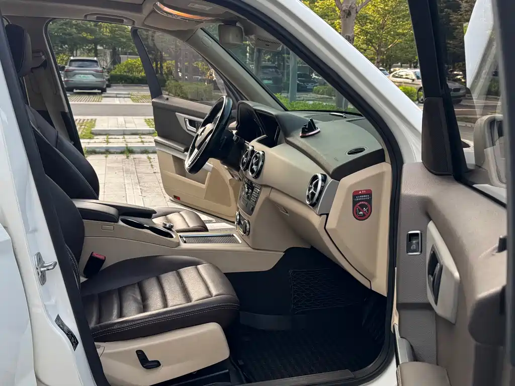 Mercedes-Benz GLK-Class — миниатюра 4