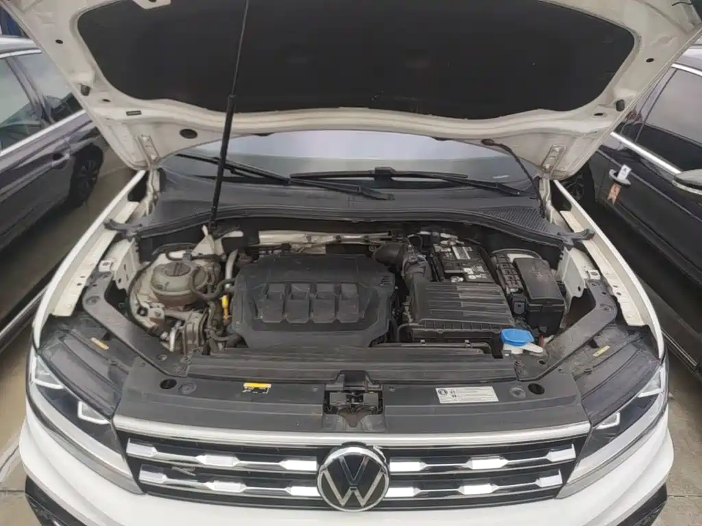 Volkswagen Tiguan L — миниатюра 20