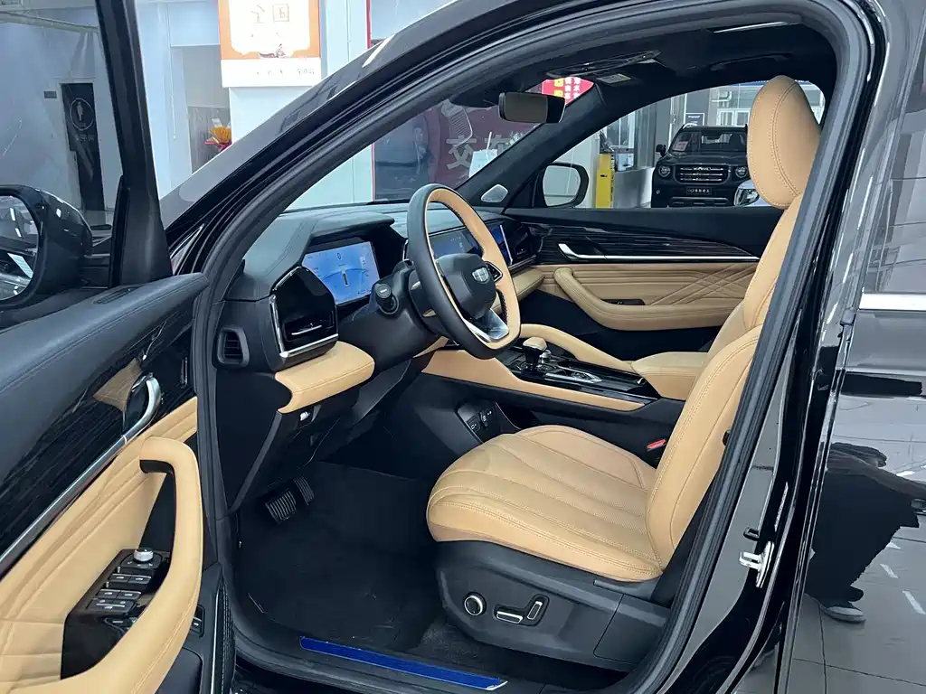 Geely Xingyue L — миниатюра 7