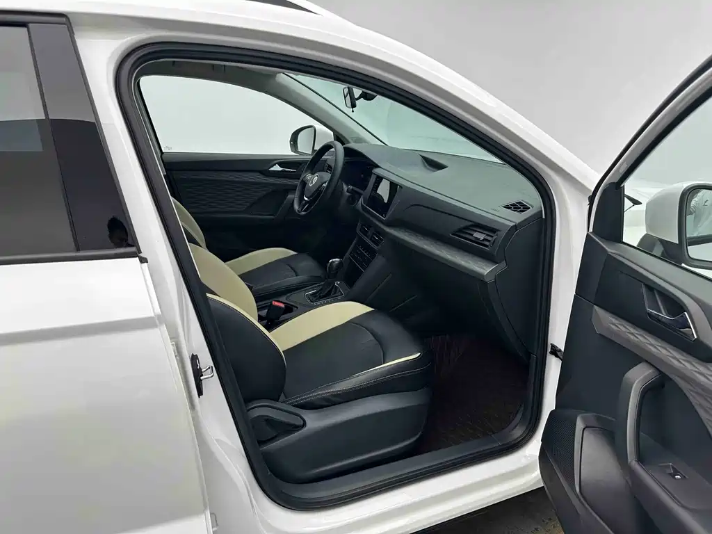 Volkswagen Tharu — миниатюра 7