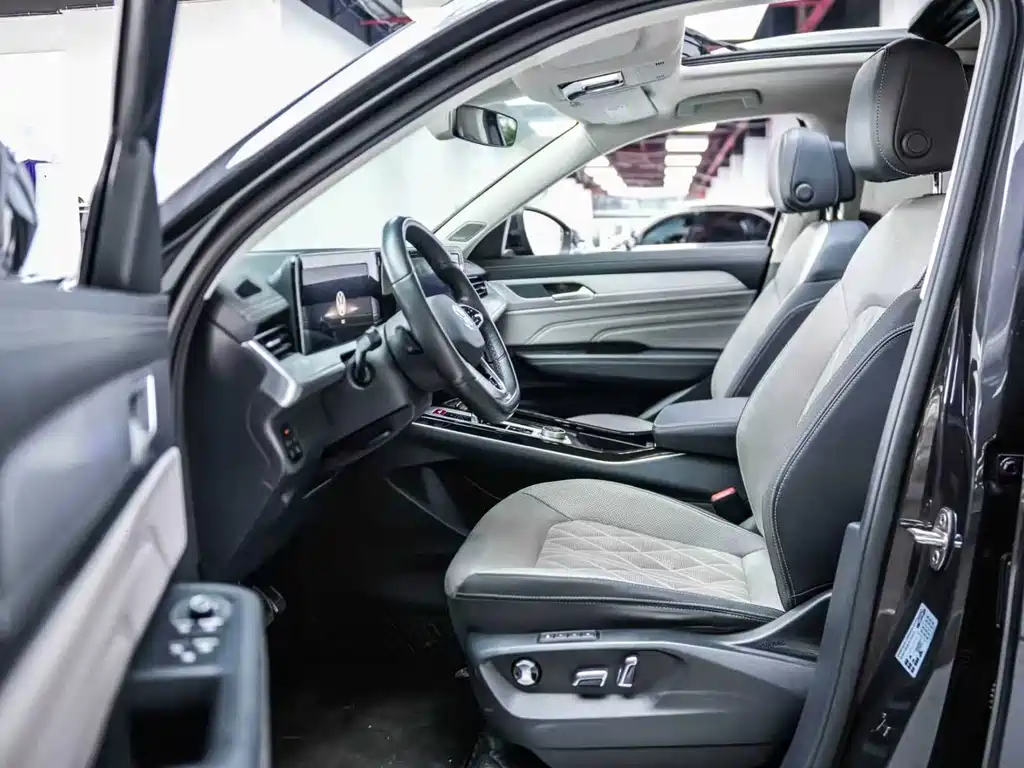 VOLKSWAGEN RANGE PATROL