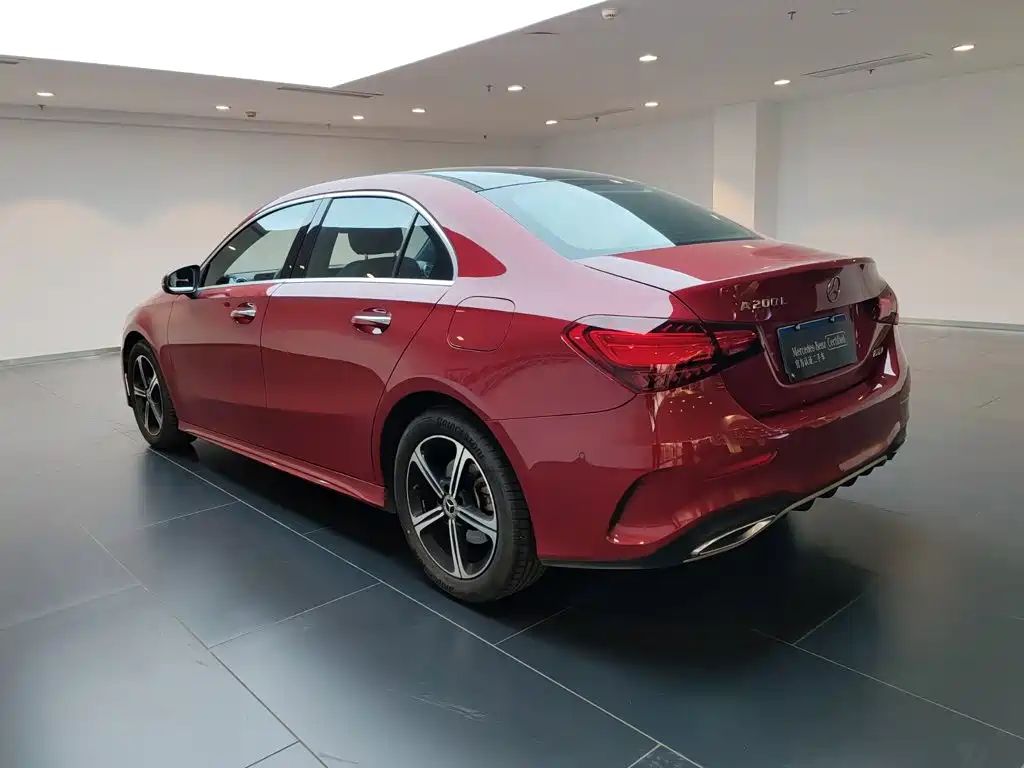 Mercedes-Benz A-Class — миниатюра 3