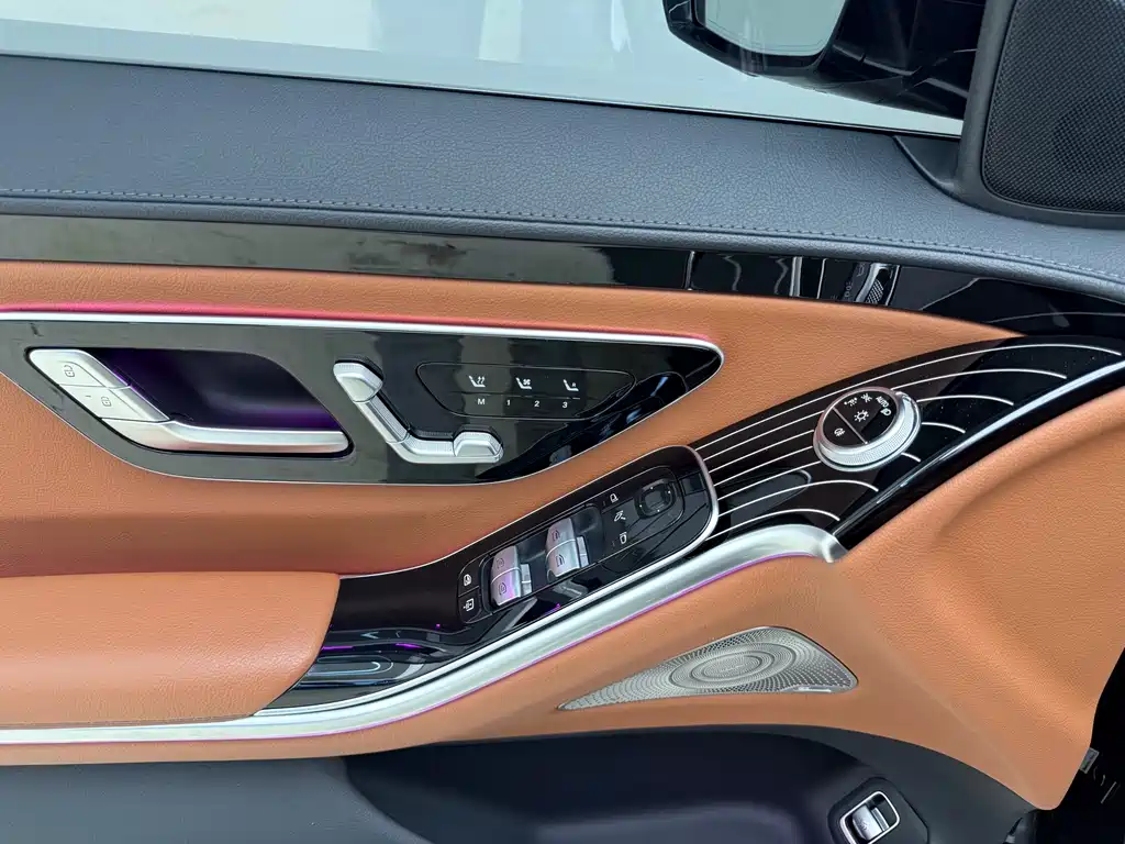 MERCEDES-BENZ S CLASS