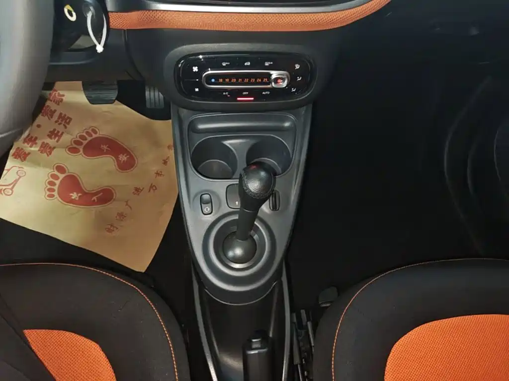 smart Smart Fortwo — миниатюра 14
