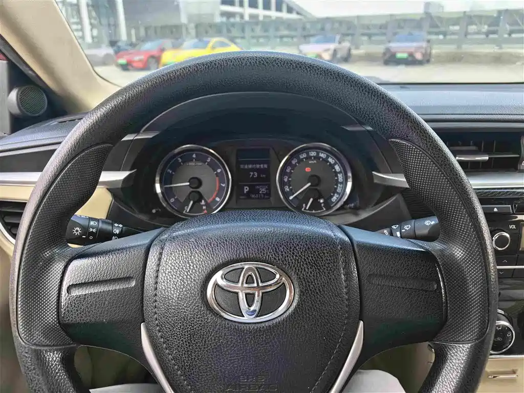 Toyota Corolla — миниатюра 13