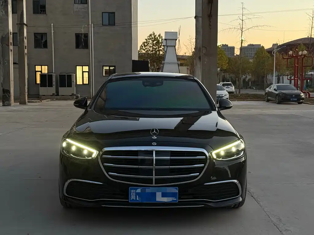 MERCEDES-BENZ S CLASS