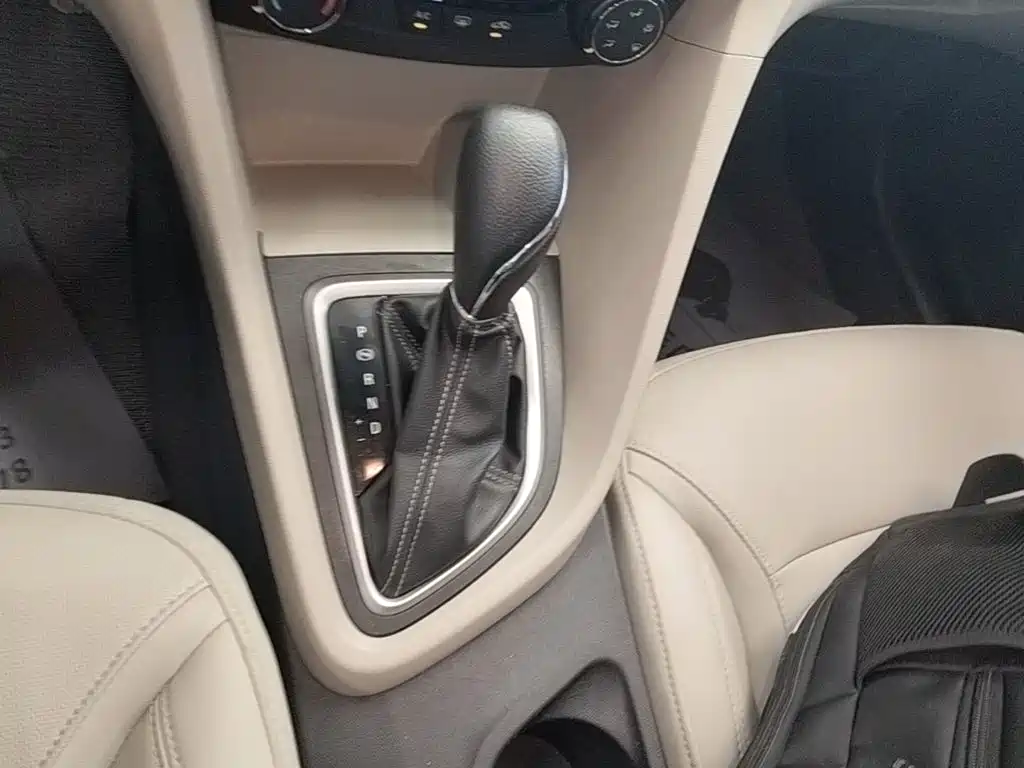 Buick Excelle — миниатюра 14