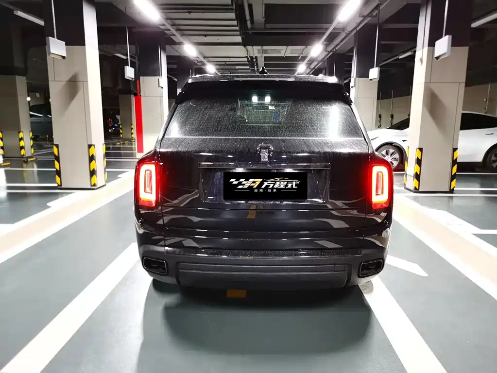 ROLLS-ROYCE CULLINAN