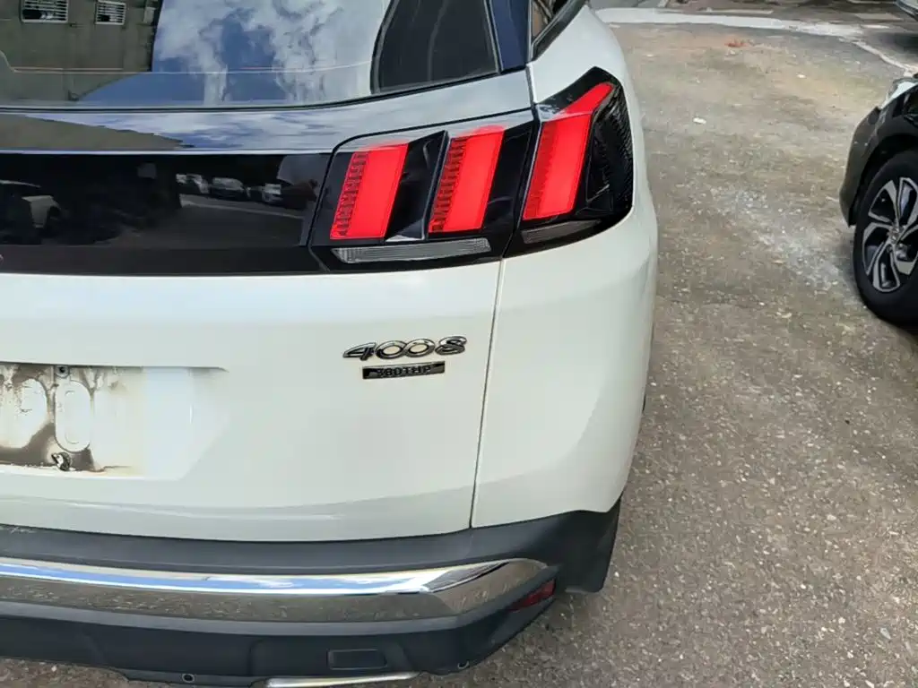Peugeot 4008 — миниатюра 8