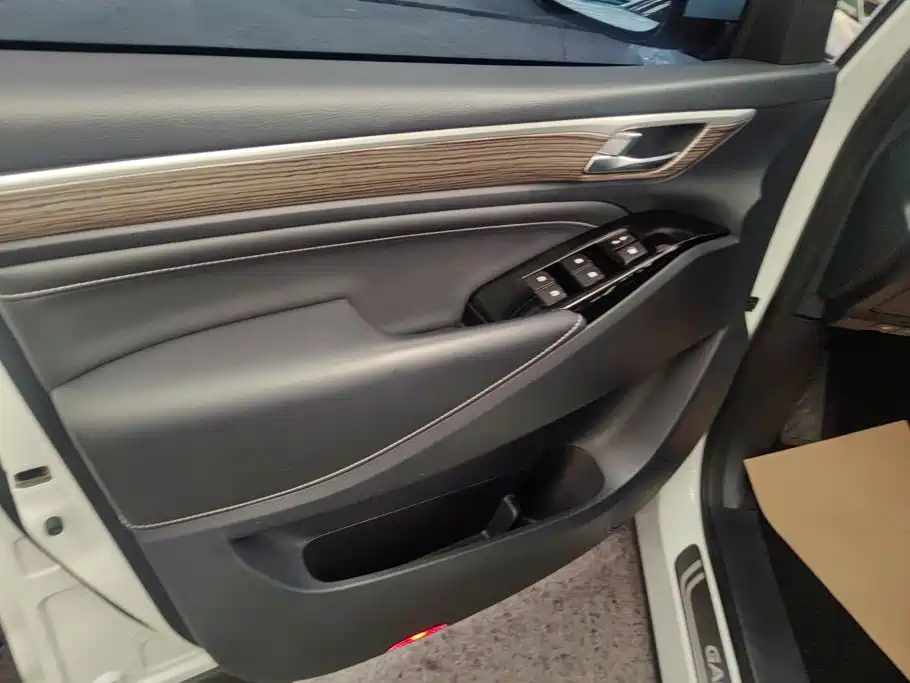 GAC Motor Trumpchi M8 — миниатюра 7