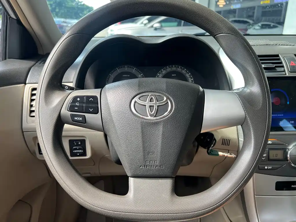 Toyota Corolla — миниатюра 4