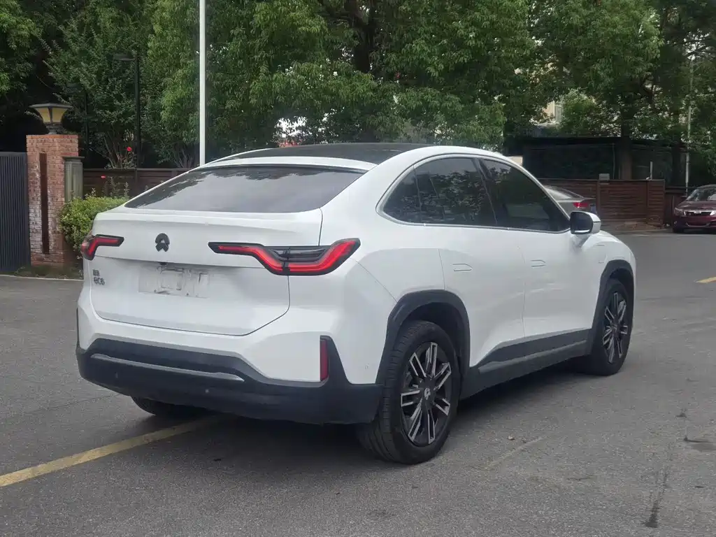 NIO EC6 — миниатюра 9