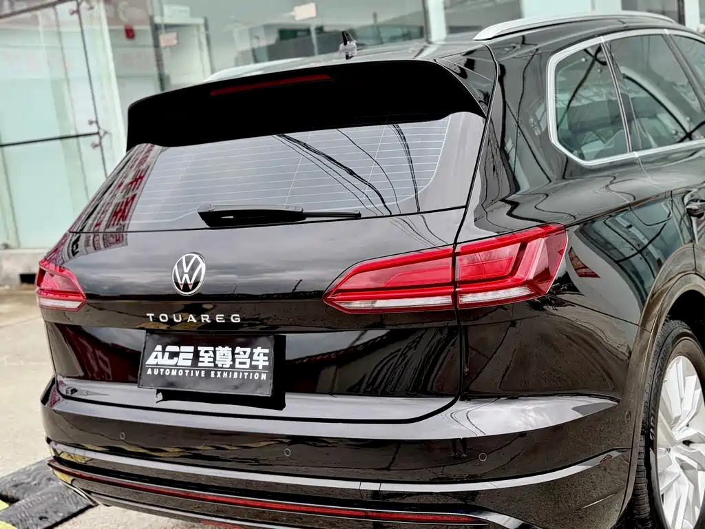 Volkswagen Touareg — миниатюра 9