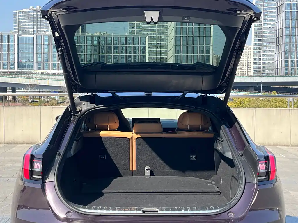 ZEEKR EXTREME KRYPTON 001