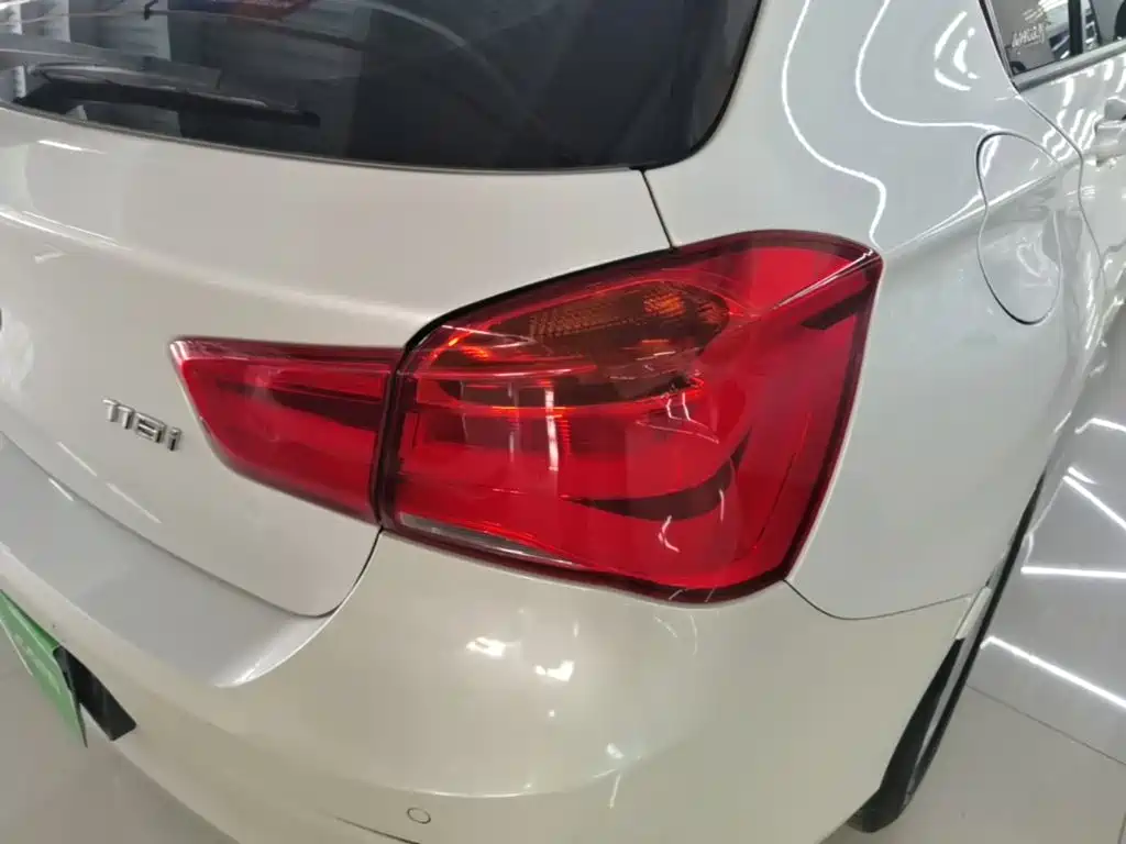 BMW 1 Series (Import) — миниатюра 8