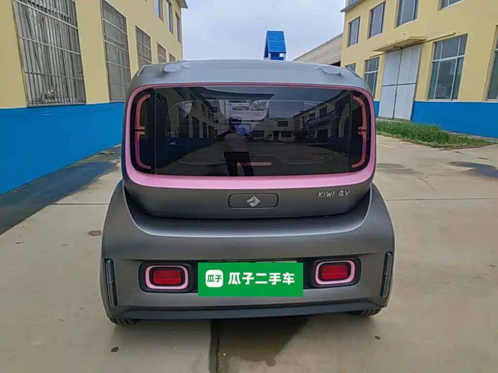 Baojun KiWi EV — миниатюра 6