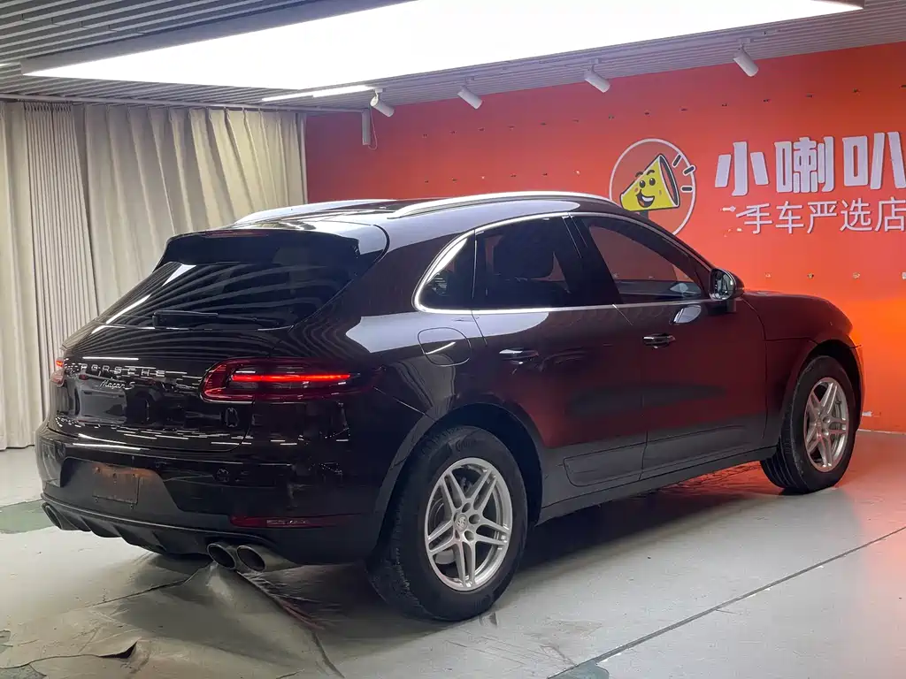 Porsche Macan — миниатюра 6