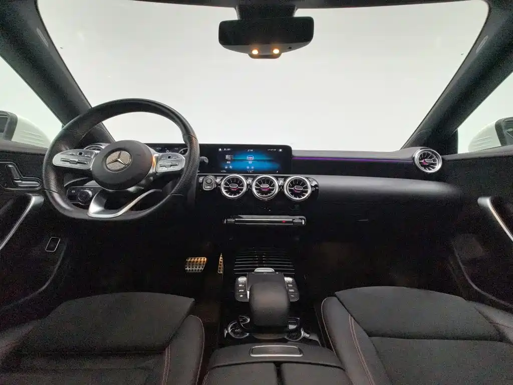 Mercedes-Benz CLA (Import) — миниатюра 5