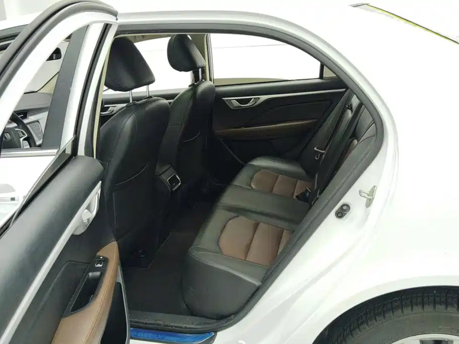 Geely Vision — миниатюра 11