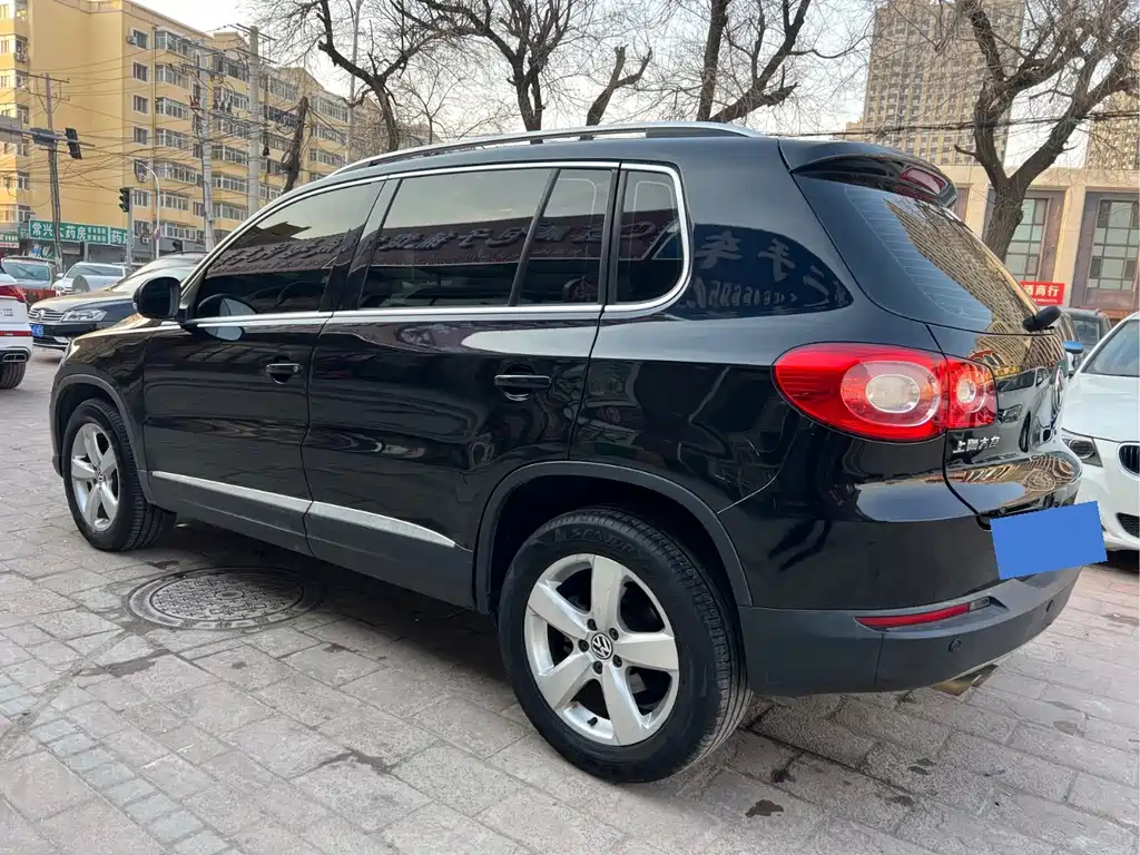 Volkswagen Tiguan — миниатюра 4
