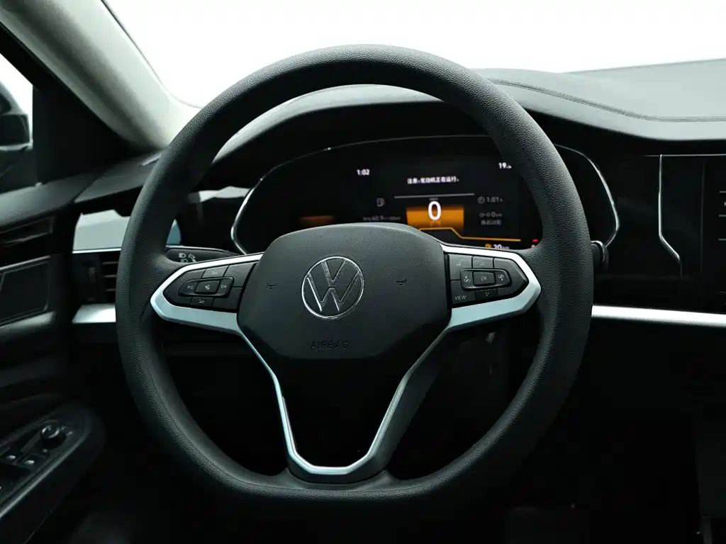 Volkswagen Passat — миниатюра 14