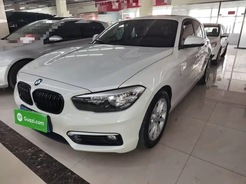 BMW 1 Series (Import) — миниатюра 2