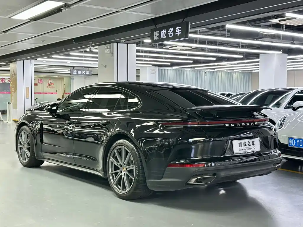 Porsche Panamera — миниатюра 7