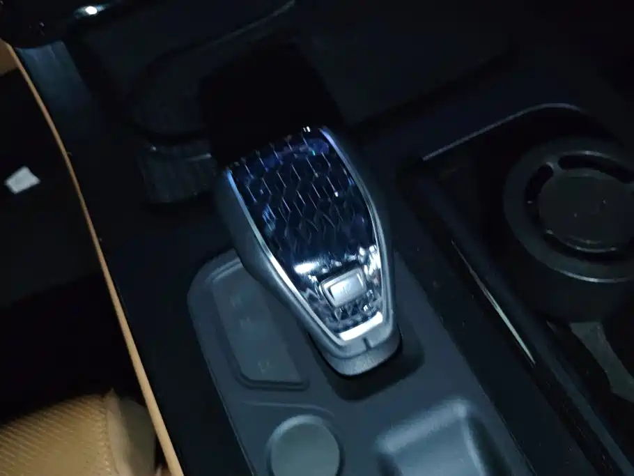 GAC Motor Trumpchi ES9 — миниатюра 16