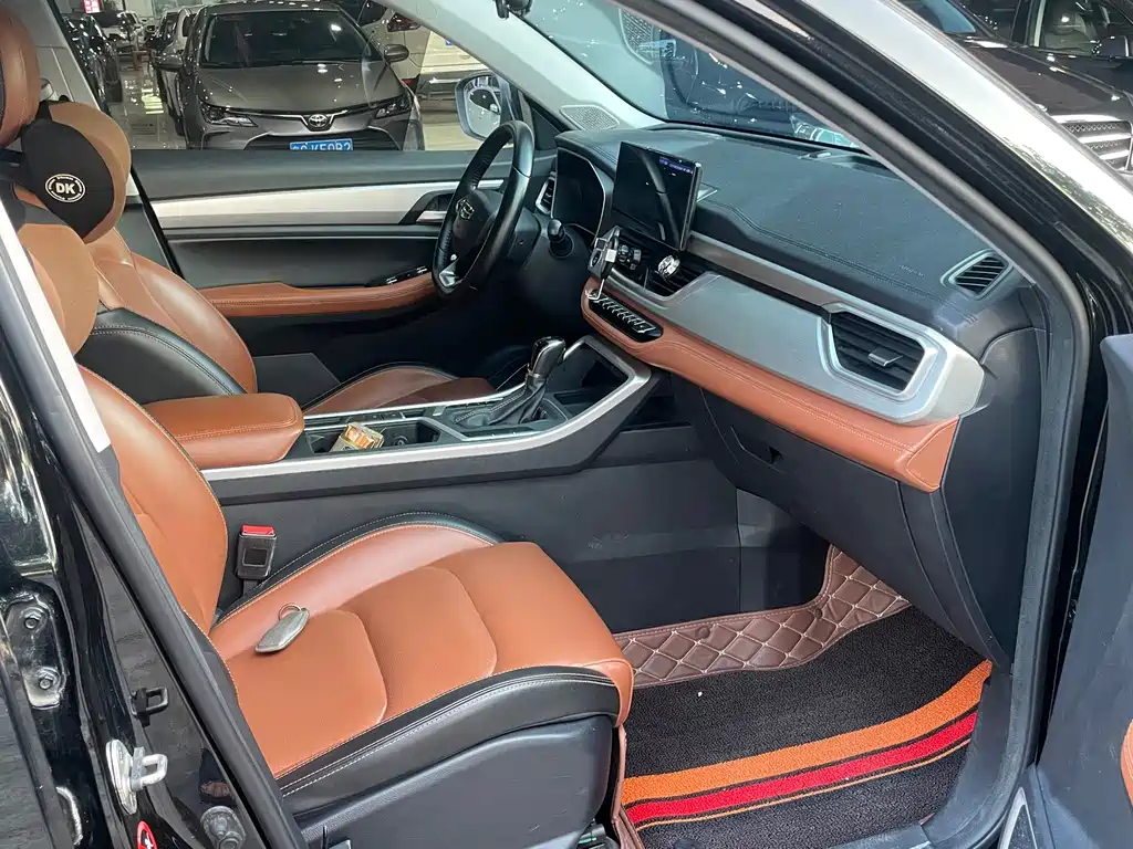 Geely Vision X6 — миниатюра 11