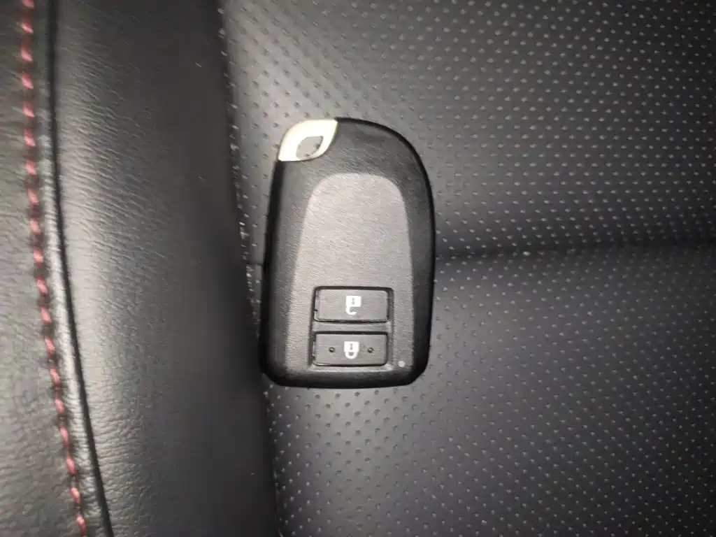 Toyota Yaris L — миниатюра 9