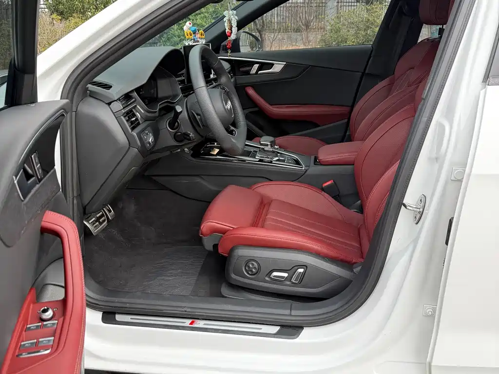 Audi A4L — миниатюра 7