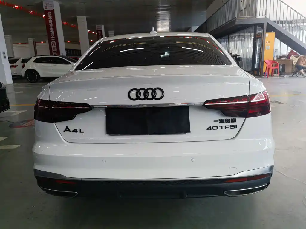 Audi A4L — миниатюра 5