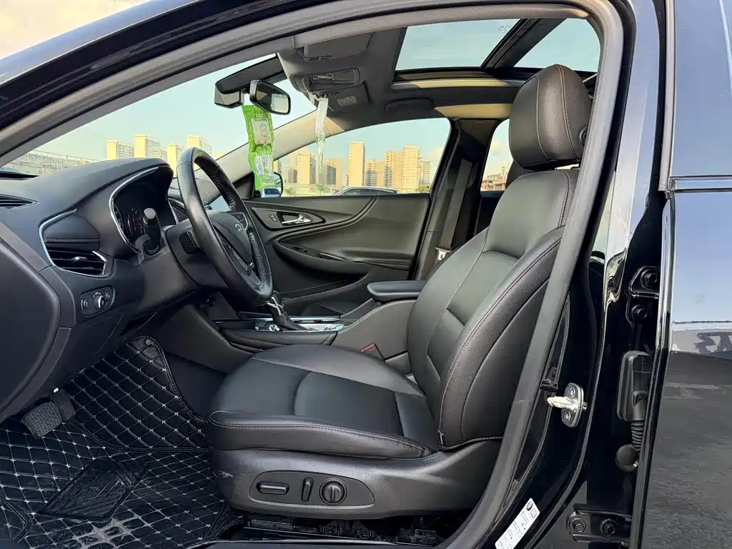 Chevrolet Malibu XL — миниатюра 9