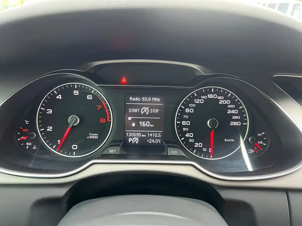 Audi A4L — миниатюра 7