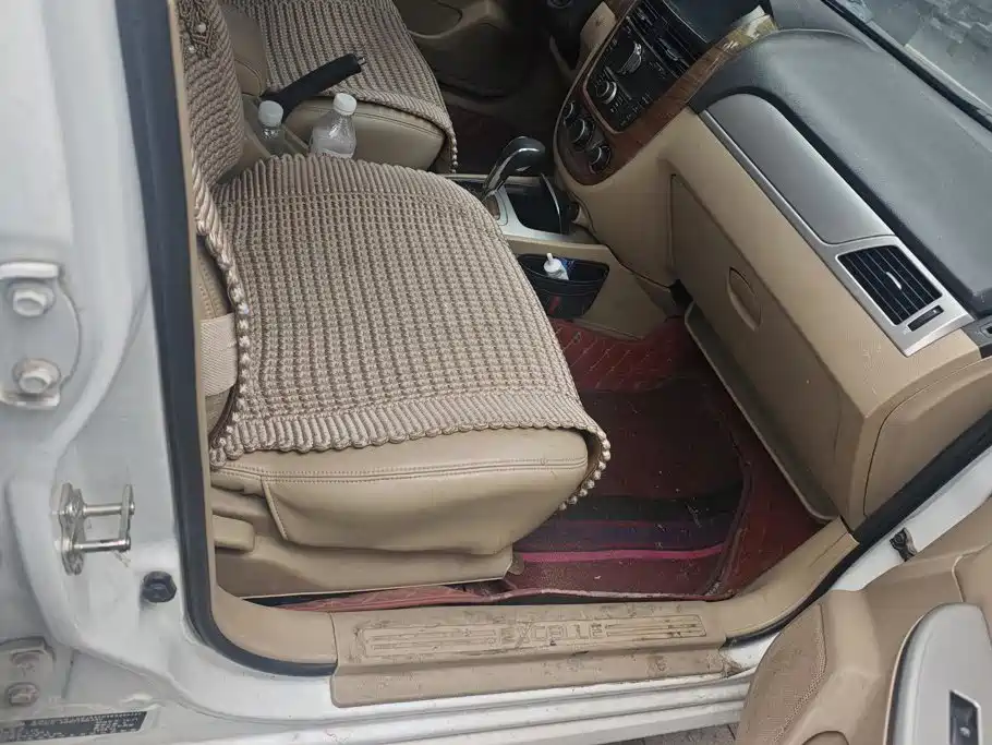 Buick Excelle — миниатюра 8