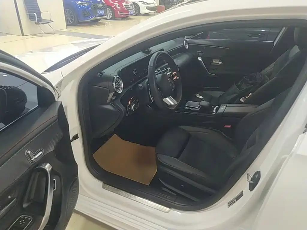 Mercedes-Benz A-Class — миниатюра 16