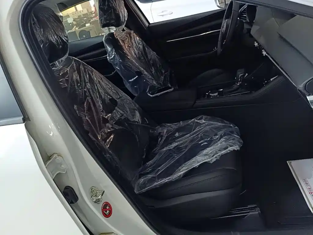 Mazda 3 Axela — миниатюра 25