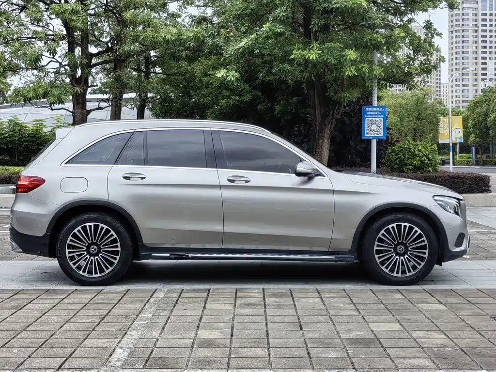 Mercedes-Benz GLC — миниатюра 4