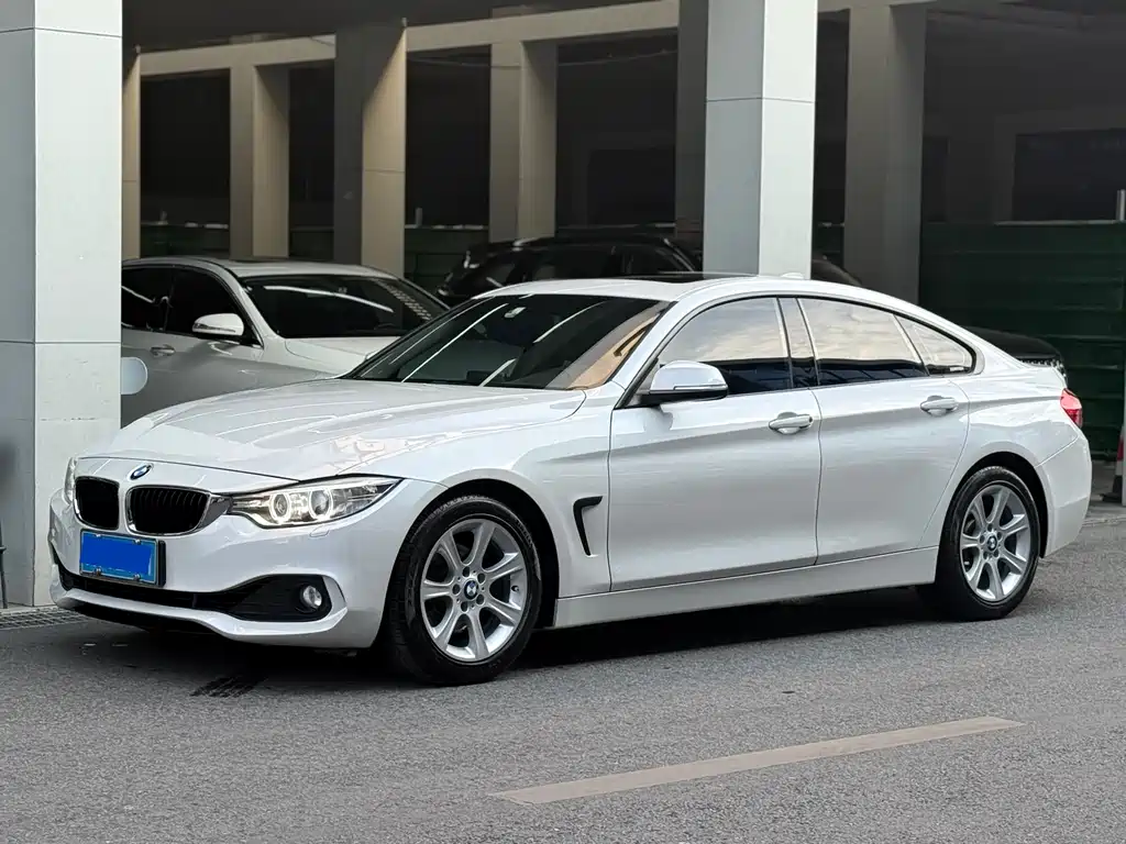 BMW 4 SERIES