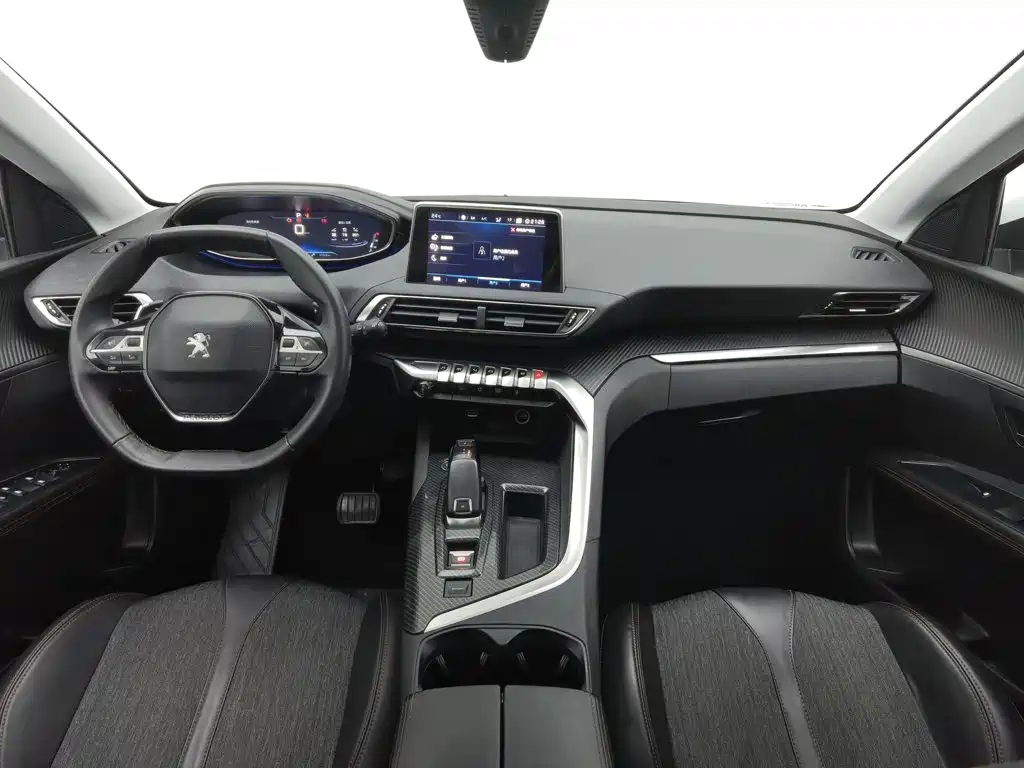 Peugeot 5008 — миниатюра 5