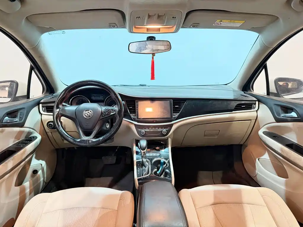 Buick Verano — миниатюра 7