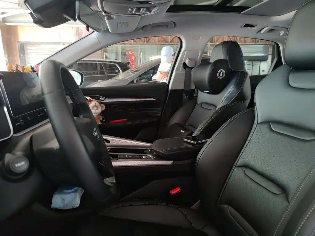 Geely Xingrui — миниатюра 11