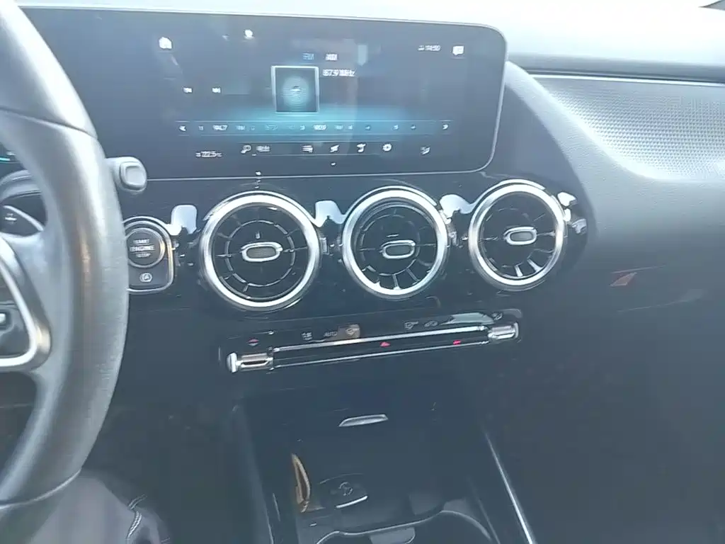 Mercedes-Benz B-Class — миниатюра 18