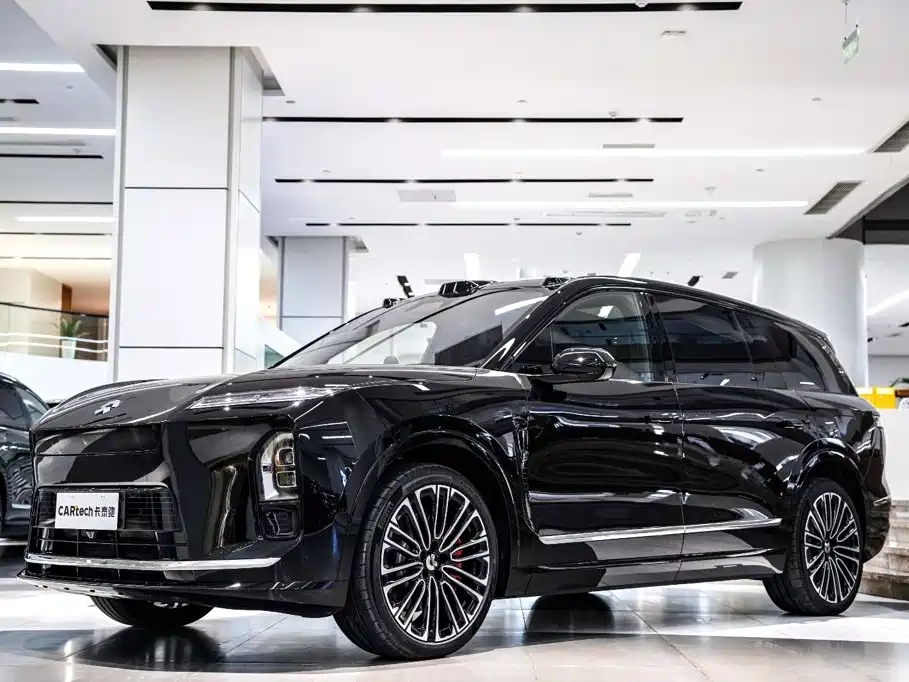 NIO ES8 — миниатюра 12