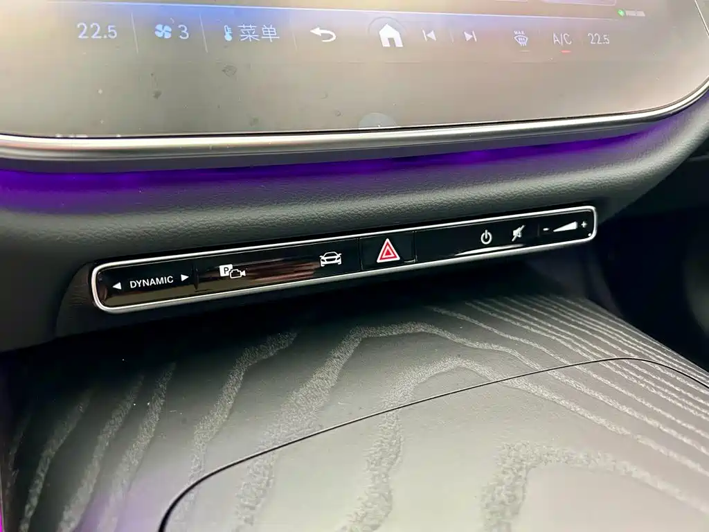 Mercedes-Benz E-Class (Import) — миниатюра 10