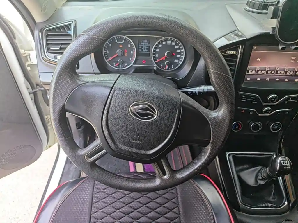 Landwind Landwind X8 — миниатюра 11