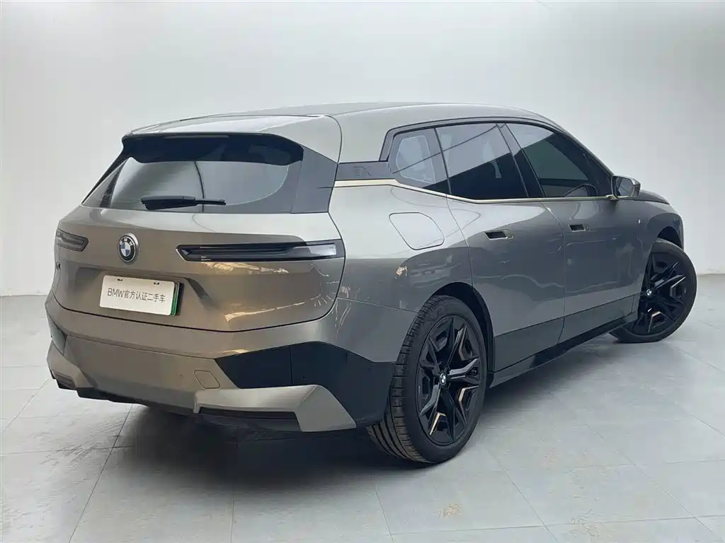BMW BMW iX M60 — миниатюра 4
