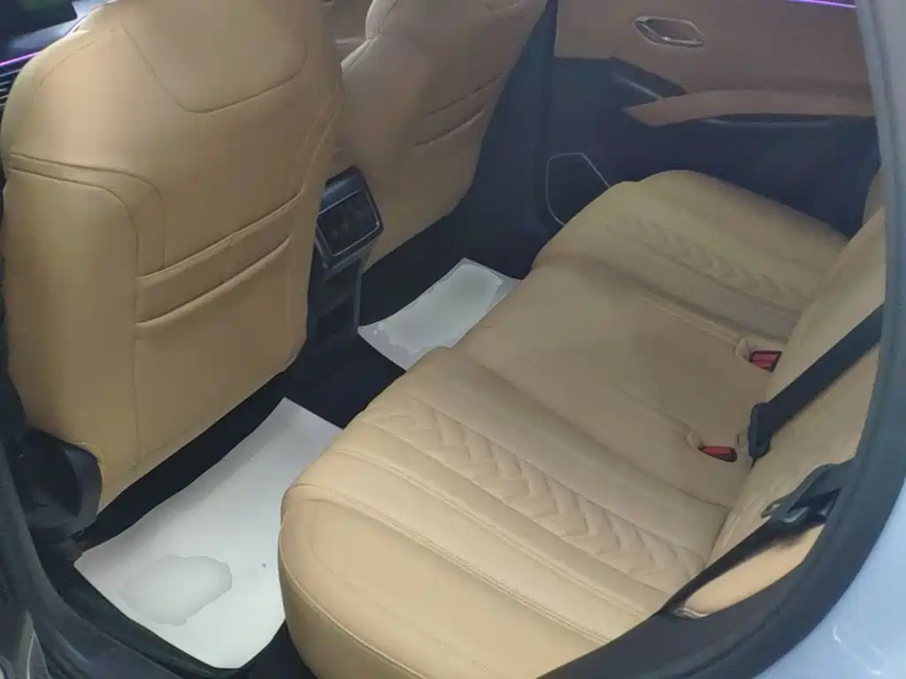 BYD L DM-i — миниатюра 17